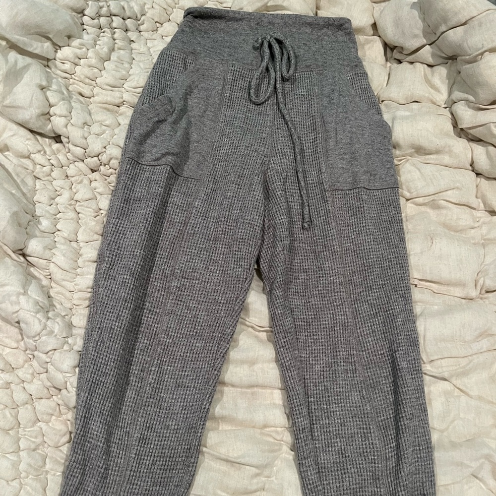 out from under grey waffle joggers w/ pockets